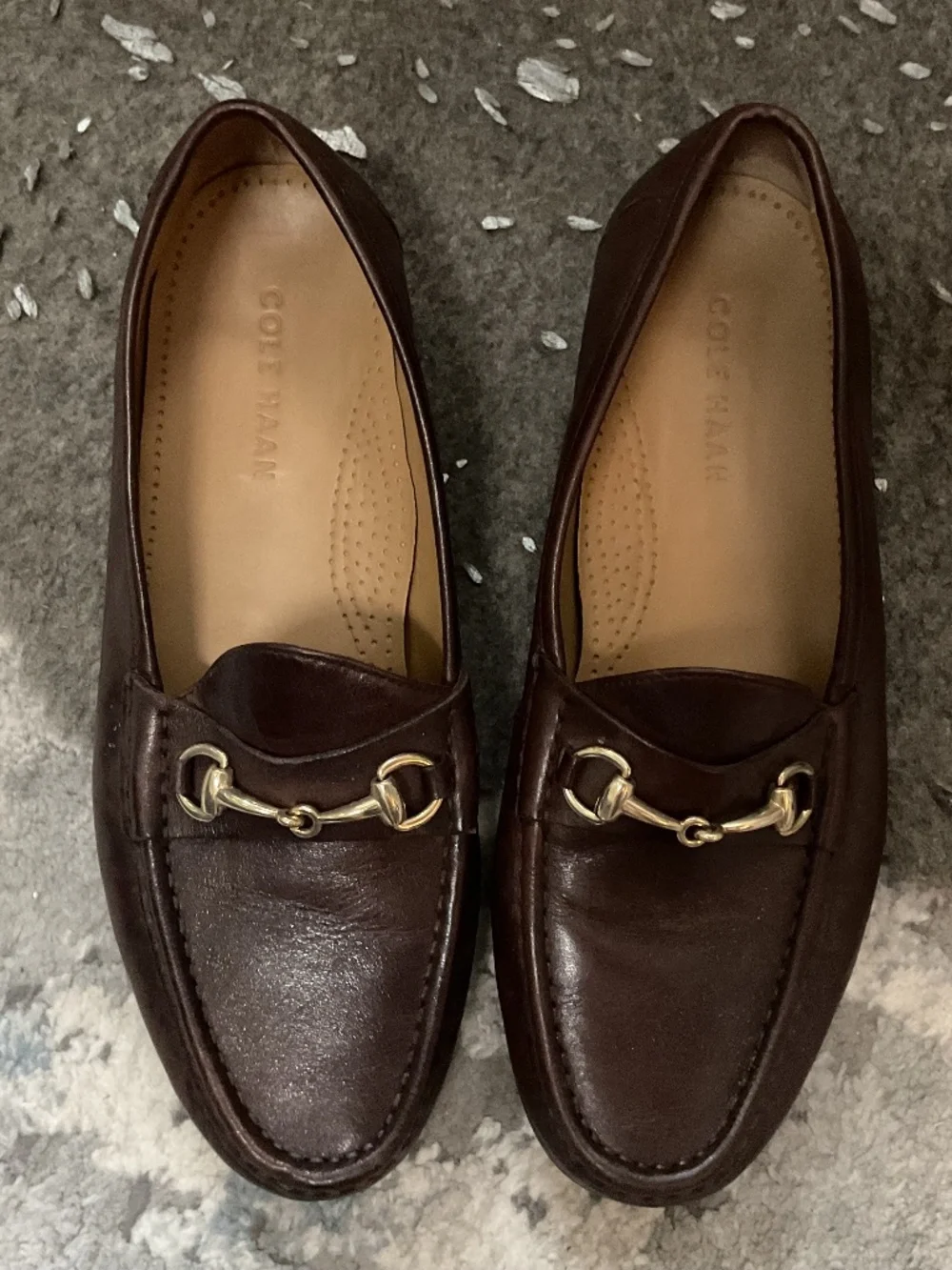 Cole Haan Men's Chocolate Brown Leather Loafers | Gold Buckle | Size 8 |